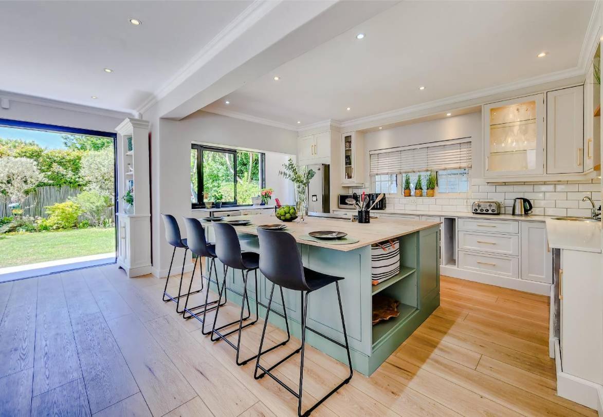 Casa de férias Lavenham 5 Bedroom, Rondebosch *