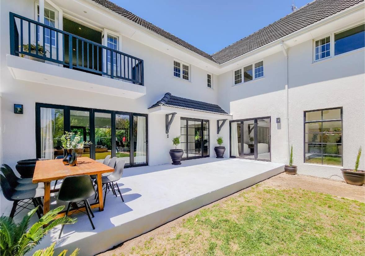 Casa de férias Lavenham 5 Bedroom, Rondebosch Cidade Do Cabo